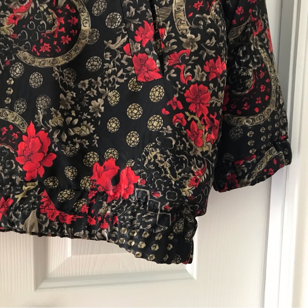 JUHLI Lightly Quilted Floral Print Fully Lined Long Sleeve Button Down J… - Picture 7 of 8